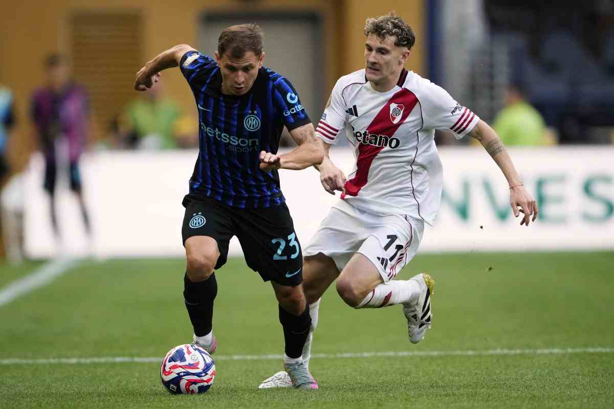 Barella in azione con l'Inter al Mondiale per Club