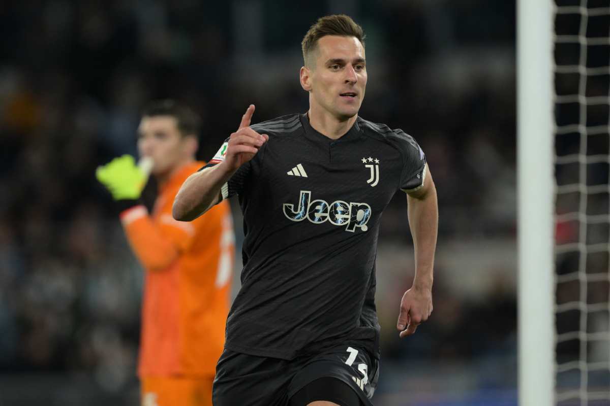 Arkadiusz Milik in uscita dalla Juve