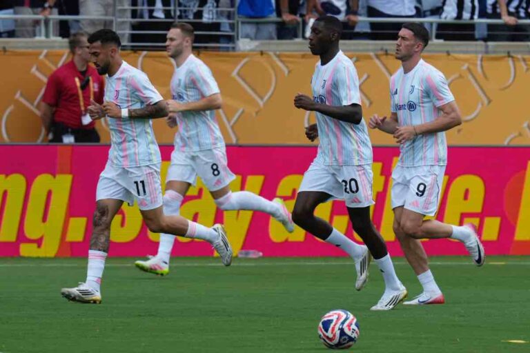 Nico Gonzalez, Koopmeiners, Kolo Muani e Vlahovic