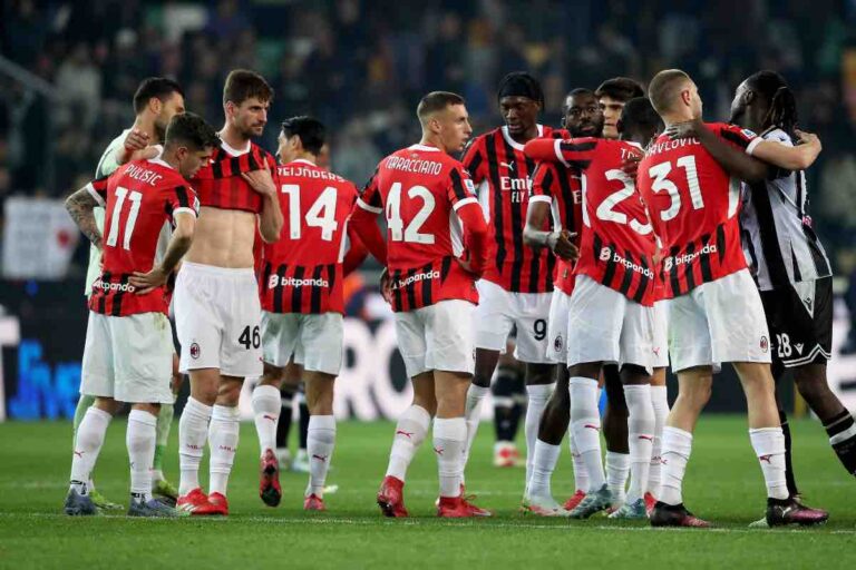 Calciatori del Milan post partita