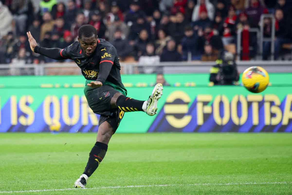 Musah con la maglia del Milan