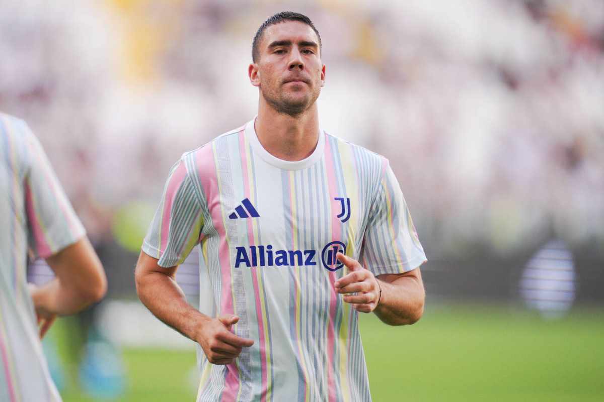 Vlahovic Juve: c’è l’annuncio dopo i fischi all’Allianz Stadium Vlahovic Juve: c’è l’annuncio dopo i fischi all’Allianz Stadium