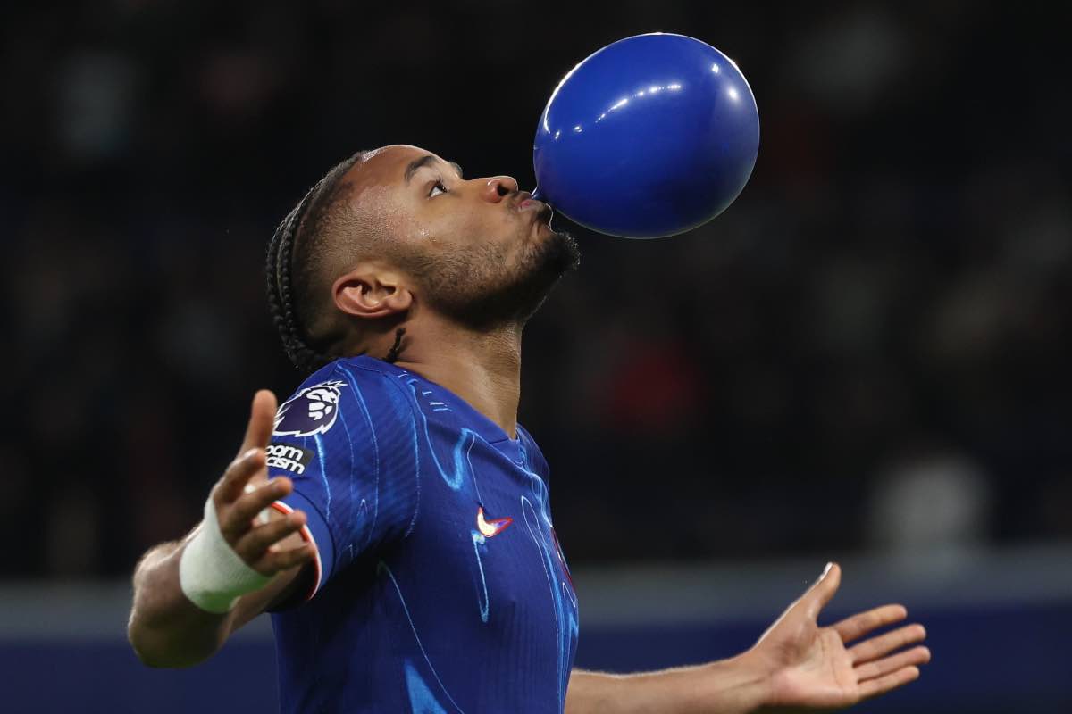 Nkunku esulta dopo un gol