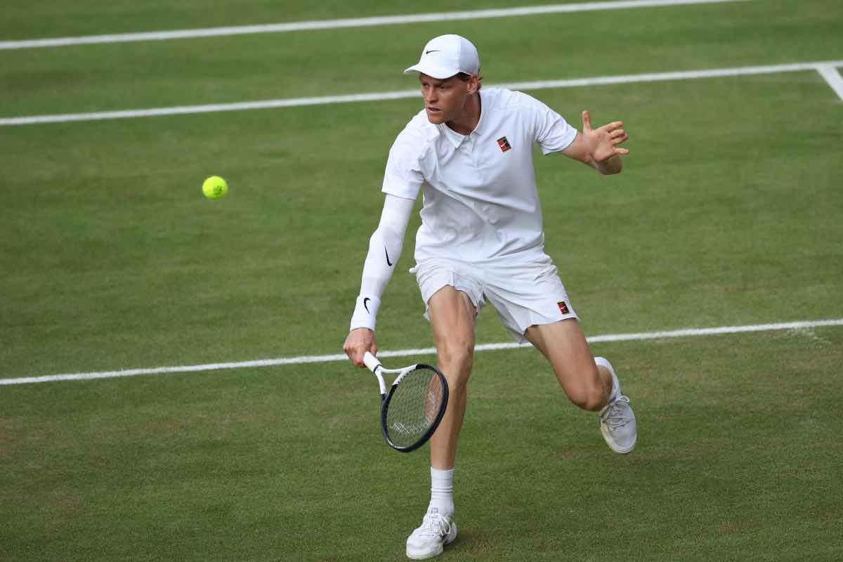 Jannik Sinner in azione