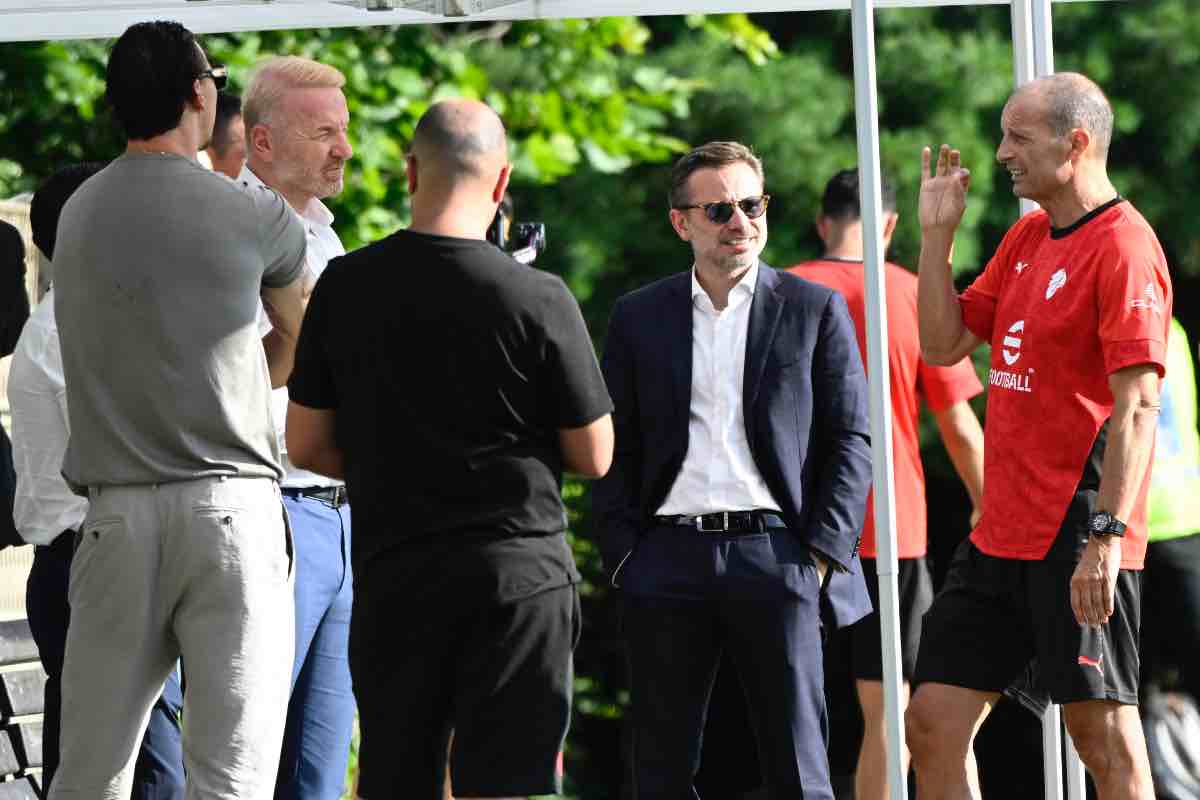 Addio Milan, il big è ai saluti: il futuro è segnato Addio Milan, il big è ai saluti: il futuro è segnato