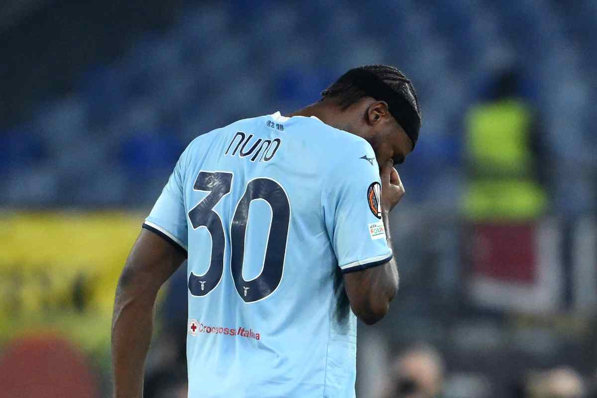 spero che non giochi mai pi249 nella lazio dito puntato l8217ha fatto fuori