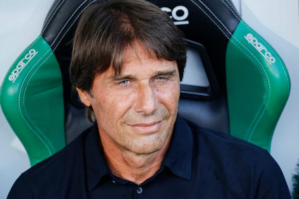 Torino Napoli clamoroso, chiede scusa a tutto lo stadio Torino Napoli clamoroso, chiede scusa a tutto lo stadio