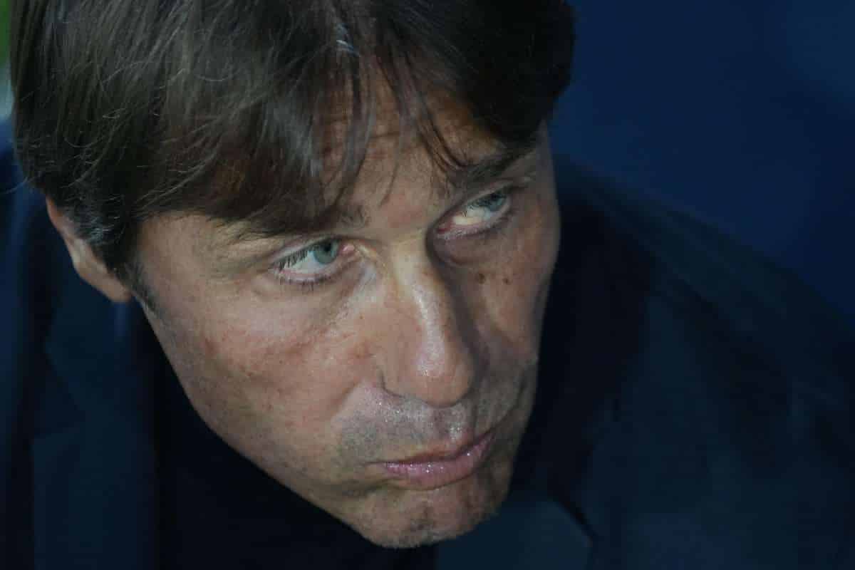 Conte torna sugli arbitri, è ancora polemica Conte torna sugli arbitri, è ancora polemica