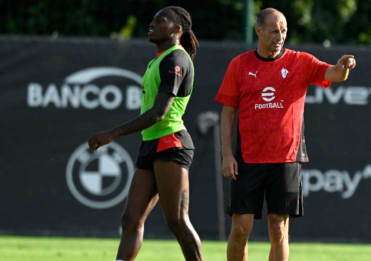 leao con allegri durante l'allenamento