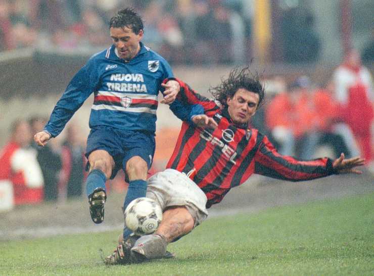 paolo maldini in scivolata su roberto mancini