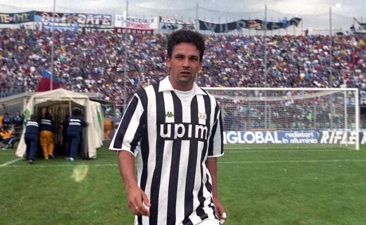 roberto baggio con la maglia della juventus