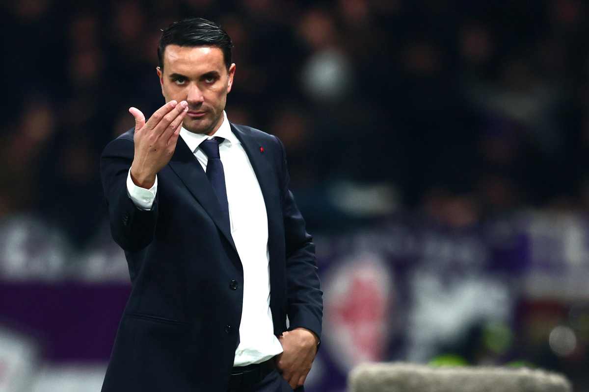 Attacco durissimo a Palladino: “Scarsissimo e grande influencer” Attacco durissimo a Palladino: “Scarsissimo e grande influencer”